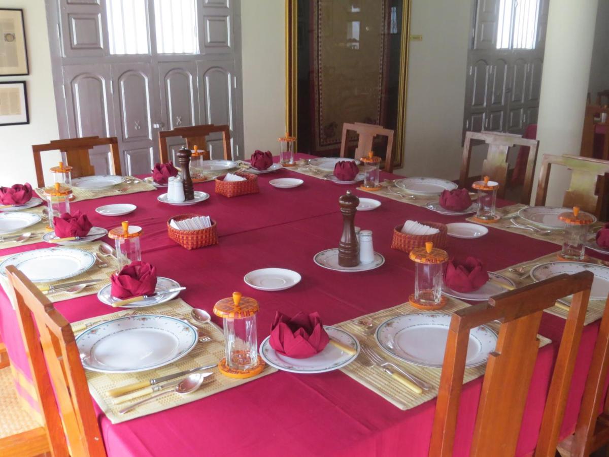 The Bangala Chettinad Hotel Kāraikkudi Buitenkant foto